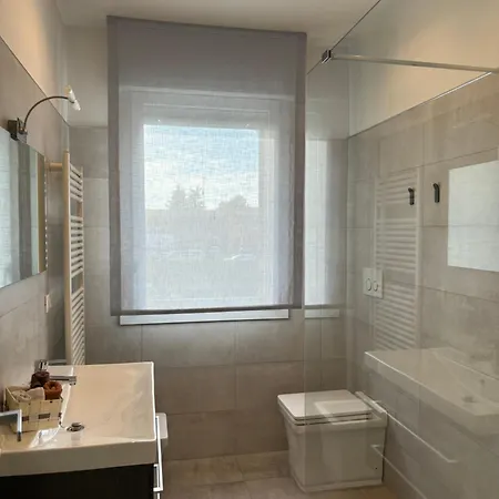 Giotto 2 Apartment *